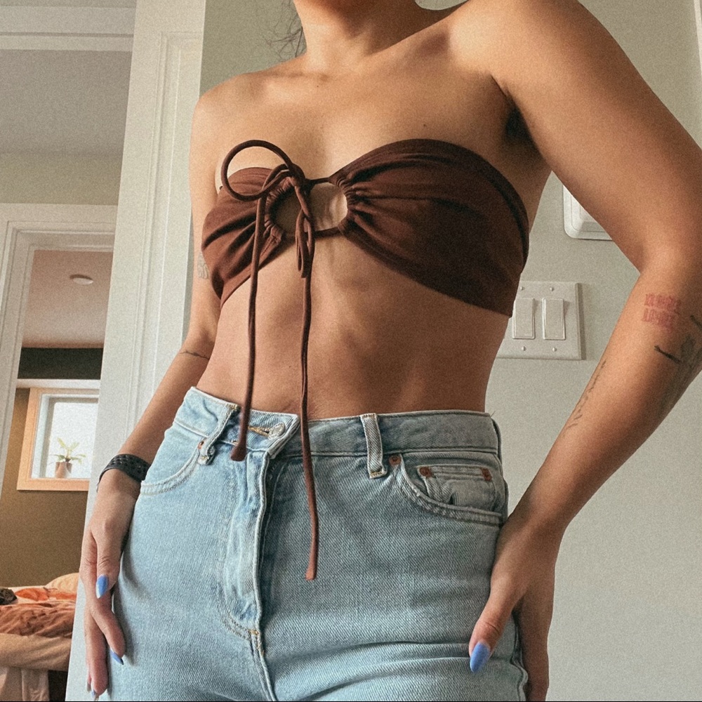 Aritzia crop